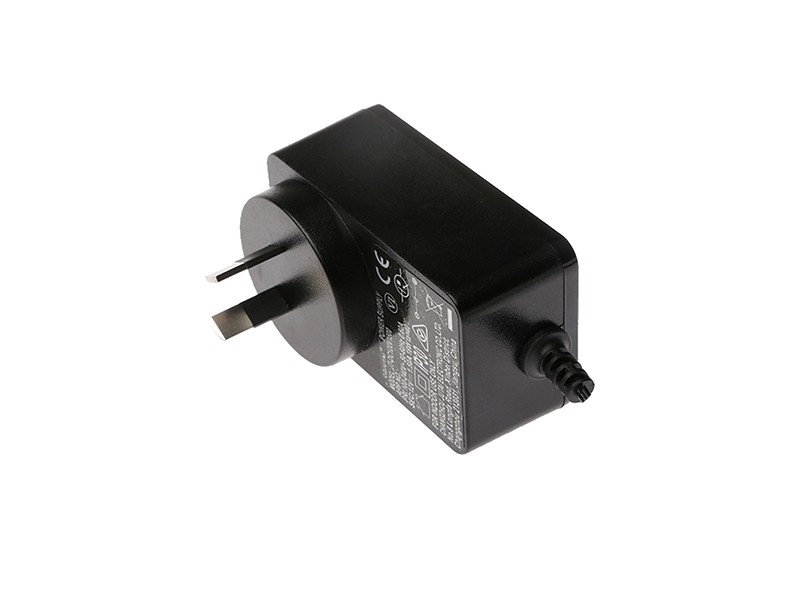 7.5w系列臥式澳洲SAA轉燈充電器